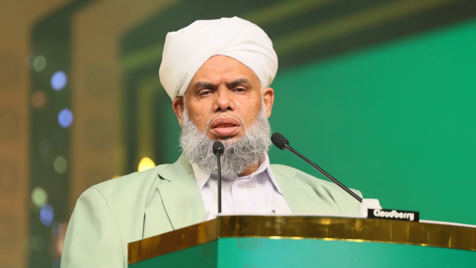 السيد إبراهيم خليل البخاري: النهوض بالتعليم ضرورة لبناء مستقبل المجتمع