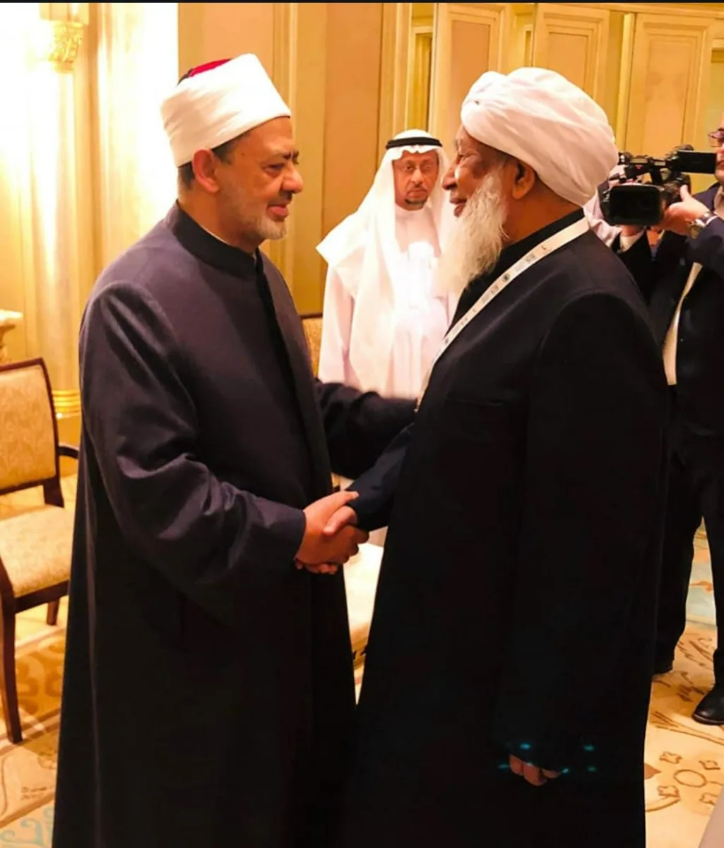 رئيس الوزراء الماليزي ومفتي الهند خلال الزيارة